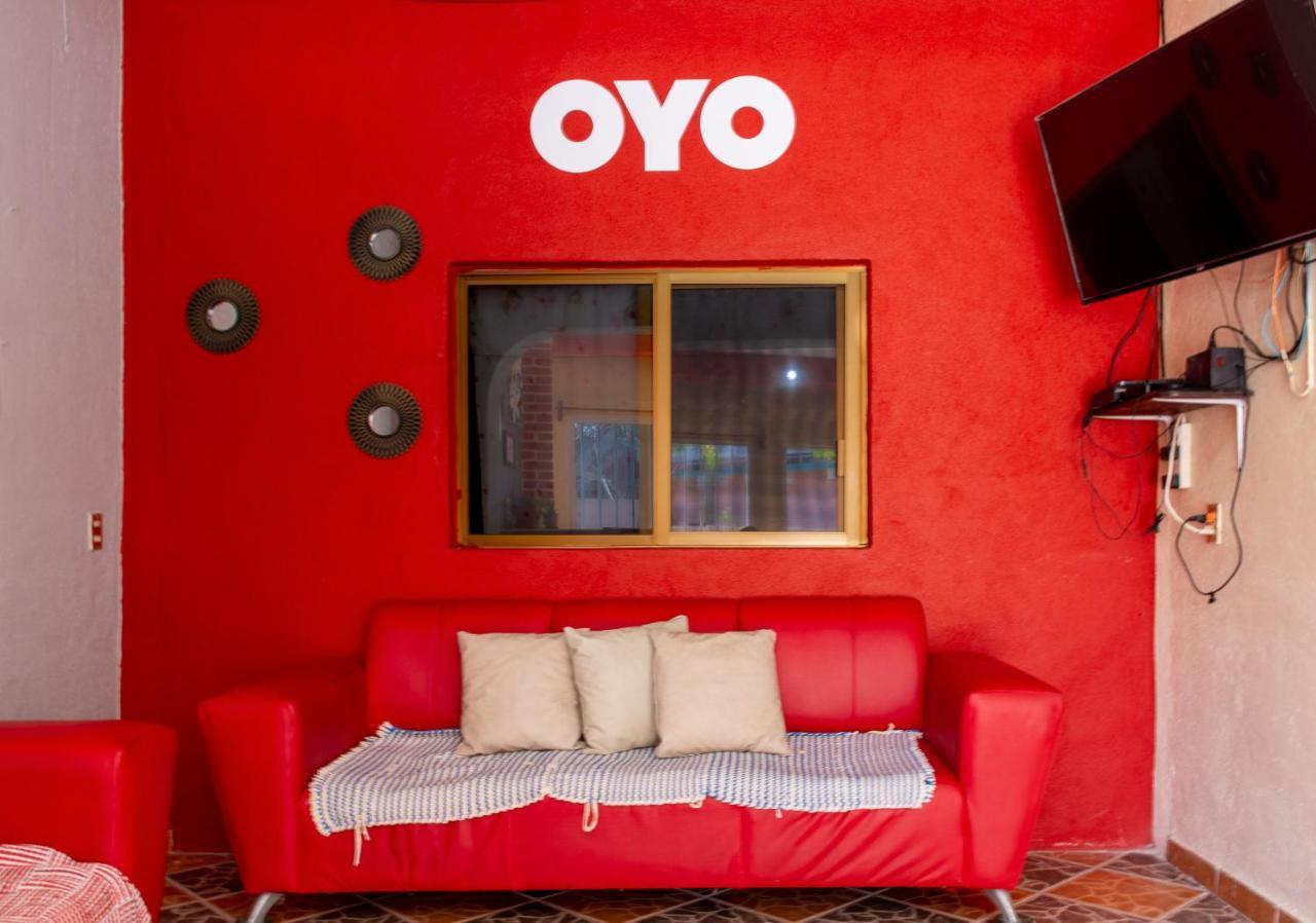 Oyo Hotel Posada Esmeralda San Patricio Eksteriør billede
